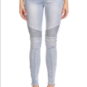 Moto Jeans